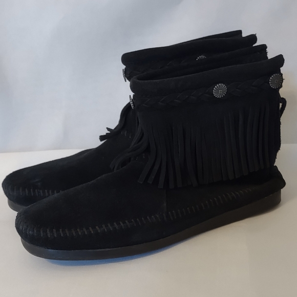 Minnetonka Moccasin Hi Top Back Zip Boot - Picture 3 of 13